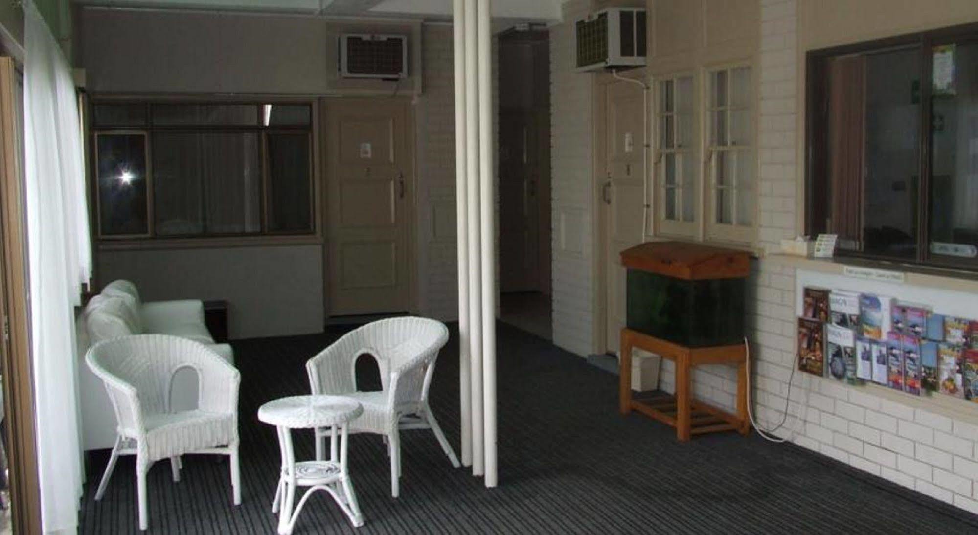 Aquarius Motel Belmont Eksteriør billede